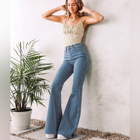 Judy Blue Denim - Judy Blue® Ultra High Rise Super Flare Jean In Pin Stripe
